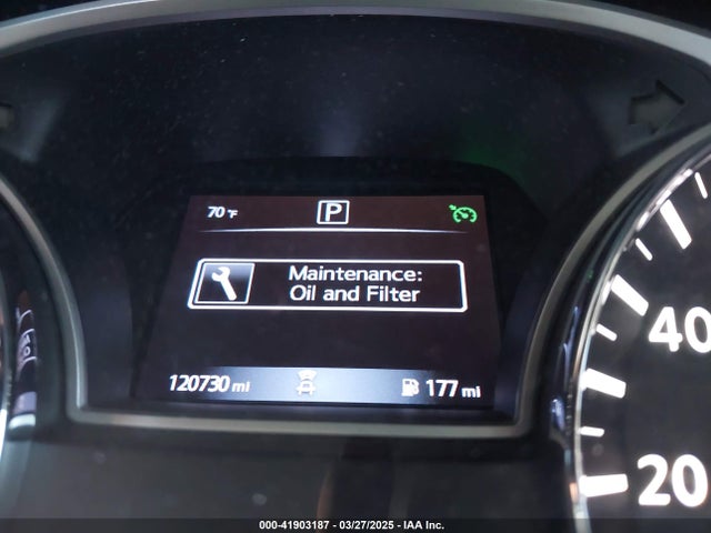 5N1DR2MNXJC629365 Nissan Pathfinder Sv