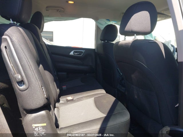 5N1DR2MNXJC629365 Nissan Pathfinder Sv