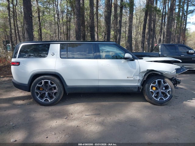 Rivian R1s Launch Edition 2023 7PDSGABL5PN006609 Image 13