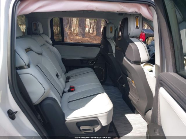 2023 RIVIAN R1S 7PDSGABL5PN006609 Photo 7