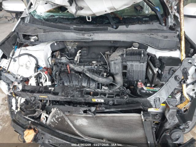 5XYKT4A69EG428807 KIA SORENTO LX