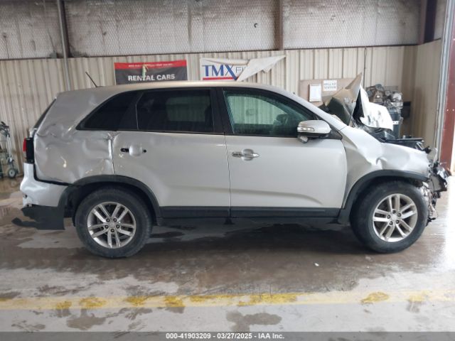 5XYKT4A69EG428807 KIA SORENTO LX