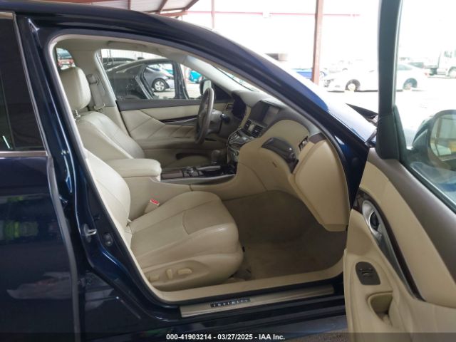 JN1BY1AP9FM542429 Infiniti Q70 3.7