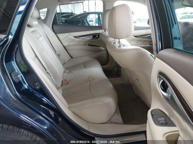 JN1BY1AP9FM542429 Infiniti Q70 3.7
