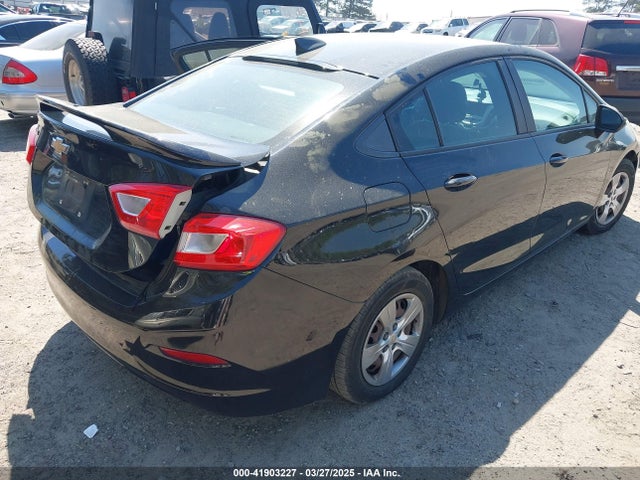 1G1BC5SM5H7160285 Chevrolet Cruze Ls Auto