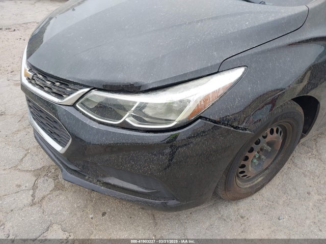 1G1BC5SM5H7160285 Chevrolet Cruze Ls Auto
