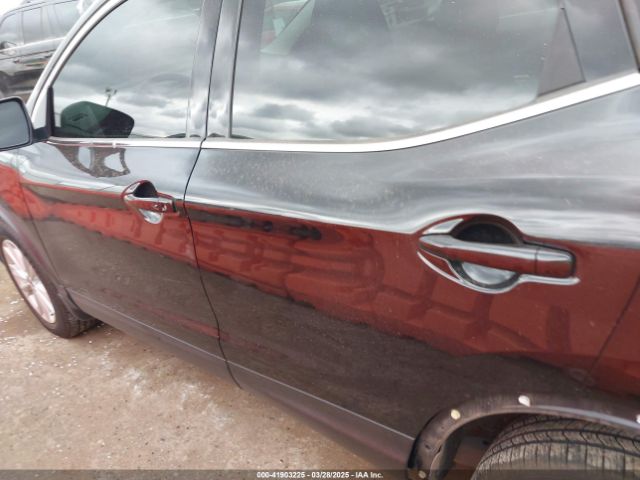 JN1BJ1CP6KW221318 Nissan Rogue Sport Sv