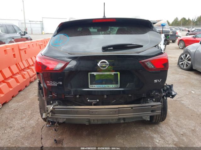 JN1BJ1CP6KW221318 Nissan Rogue Sport Sv