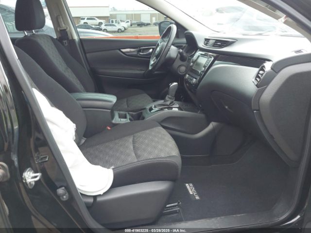 JN1BJ1CP6KW221318 Nissan Rogue Sport Sv