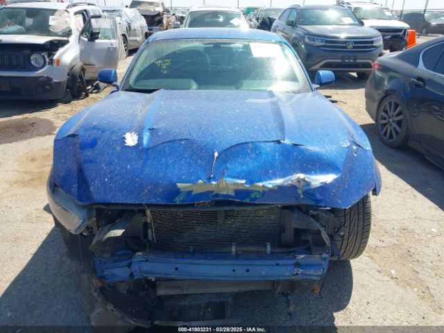 1FA6P8AM0H5263048 Ford Mustang V6