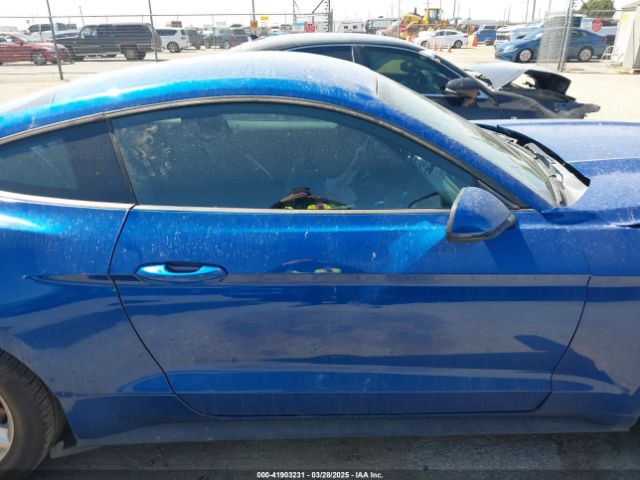 1FA6P8AM0H5263048 Ford Mustang V6