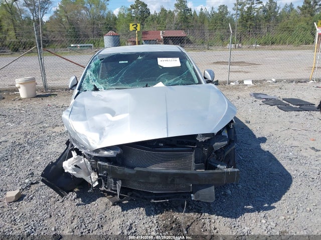 KMHD84LF3KU806522 Hyundai ELANTRA SEL