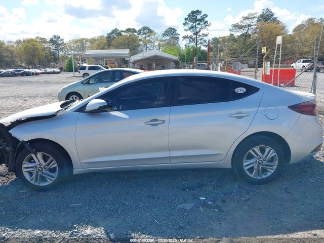 KMHD84LF3KU806522 Hyundai ELANTRA SEL