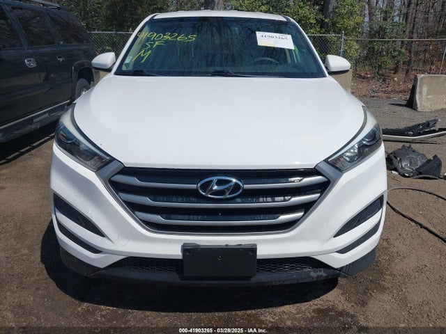 KM8J23A44HU571248 Hyundai TUCSON SE