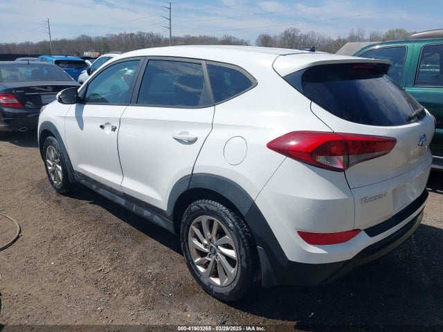 KM8J23A44HU571248 Hyundai TUCSON SE