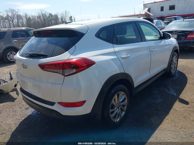 KM8J23A44HU571248 Hyundai TUCSON SE