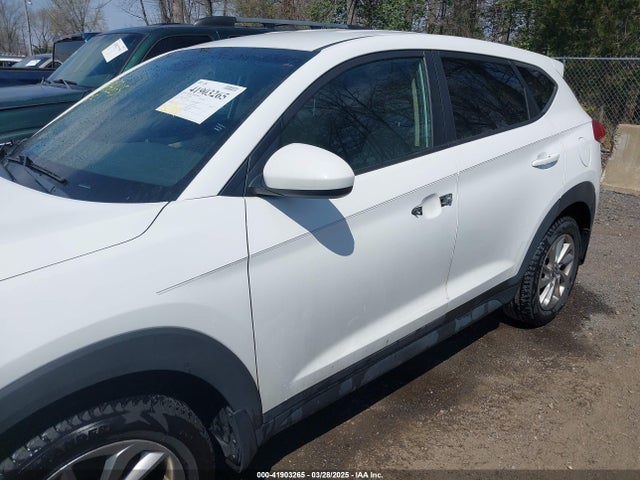 KM8J23A44HU571248 Hyundai TUCSON SE