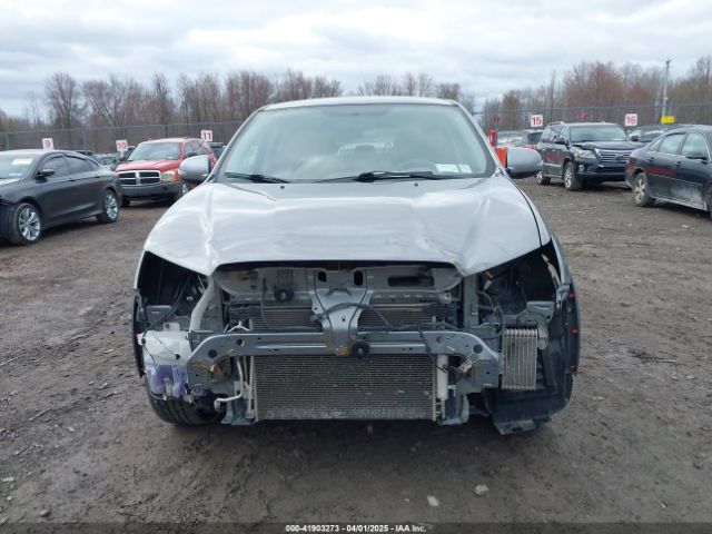 JA4AR3AU2JU005511 Mitsubishi Outlander Sport 2.0 Es