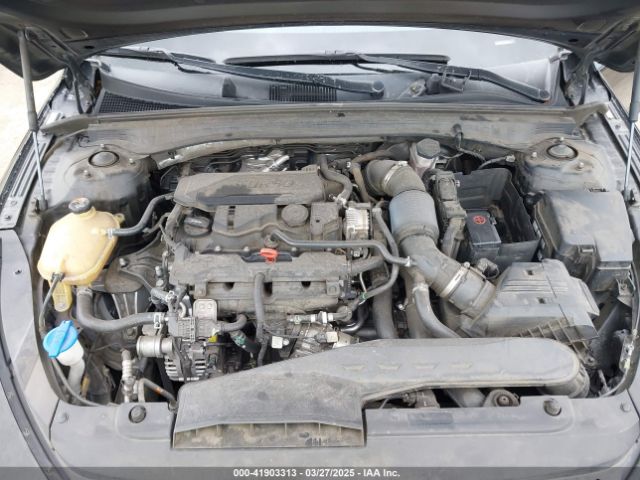 5XXG24J20NG084357 KIA K5 LX