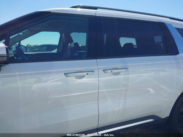 KNDNE5H38N6101472 KIA Carnival Mpv Sx