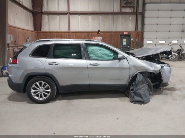 1C4PJMCB7KD118915 Jeep Cherokee Latitude 4x4