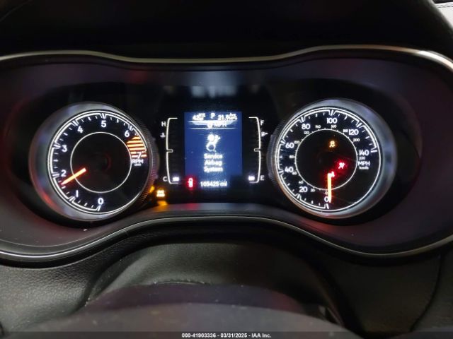 1C4PJMCB7KD118915 Jeep Cherokee Latitude 4x4