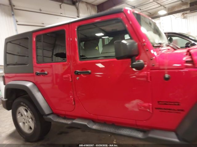 1C4HJWDG9GL308299 Jeep Wrangler Unlimited Sport