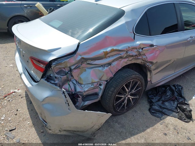 4T1G11AK3PU723826 Toyota CAMRY SE