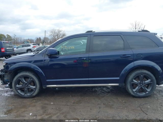 3C4PDDGGXKT764912 Dodge Journey Crossroad Awd
