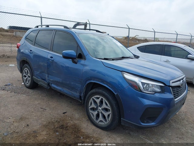 Subaru Forester Premium 2019 JF2SKAEC3KH538077 Image 1