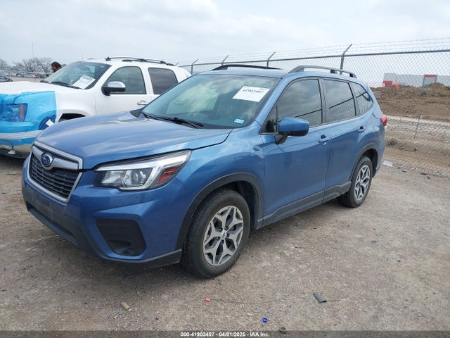 Subaru Forester Premium 2019 JF2SKAEC3KH538077 Image 2