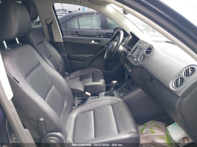 WVGAV7AX1GW501072 Volkswagen TIGUAN S