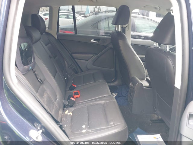 WVGAV7AX1GW501072 Volkswagen TIGUAN S