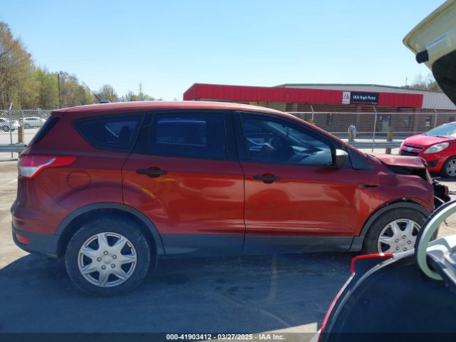 1FMCU0F70FUC56352 Ford ESCAPE S