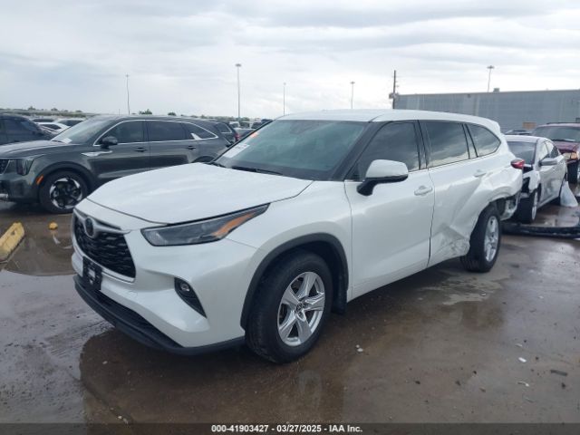 5TDBZRBH1NS216174 Toyota Highlander Le