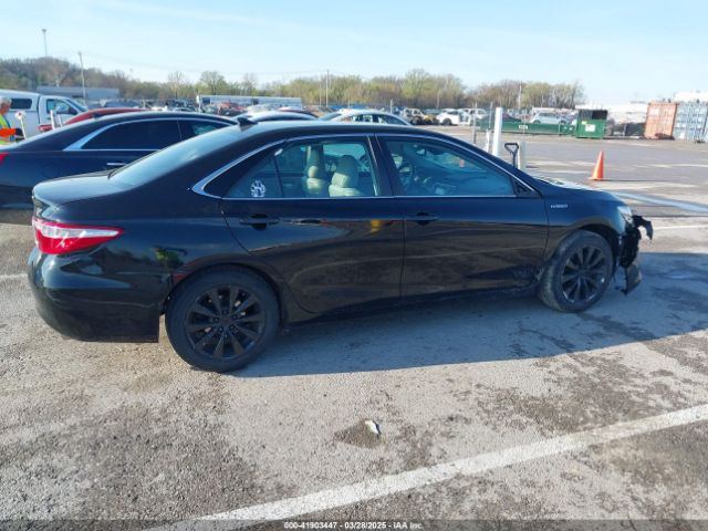 4T1BD1FK8HU228906 Toyota Camry Hybrid Xle