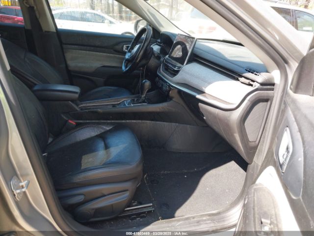 3C4NJDFB1NT164984 Jeep Compass Latitude Lux 4x4