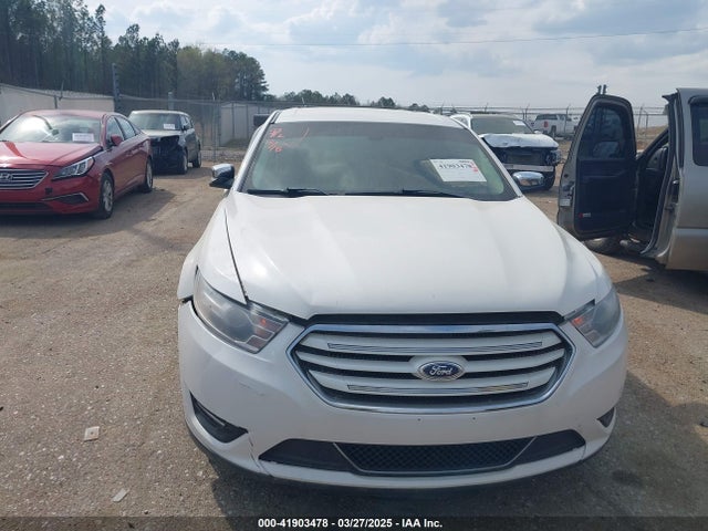 1FAHP2F83GG105842 Ford Taurus Limited