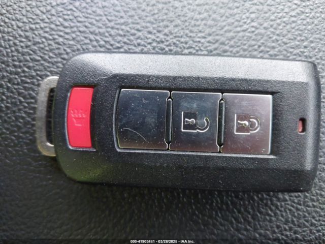 JA4AZ3A37HZ031879 Mitsubishi Outlander Se/sel
