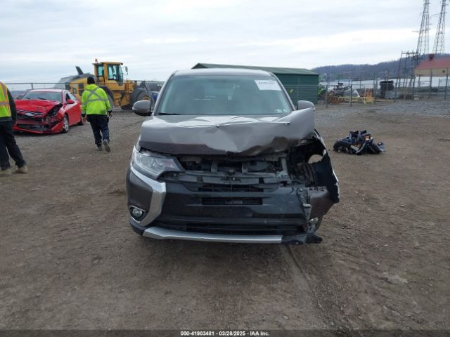 JA4AZ3A37HZ031879 Mitsubishi Outlander Se/sel