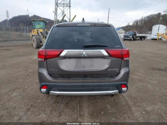 JA4AZ3A37HZ031879 Mitsubishi Outlander Se/sel