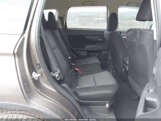 JA4AZ3A37HZ031879 Mitsubishi Outlander Se/sel
