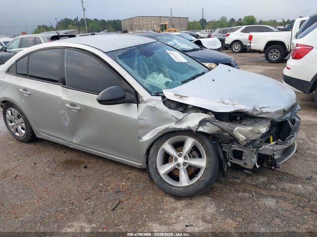 1G1PA5SH6F7201132 Chevrolet Cruze Ls Auto