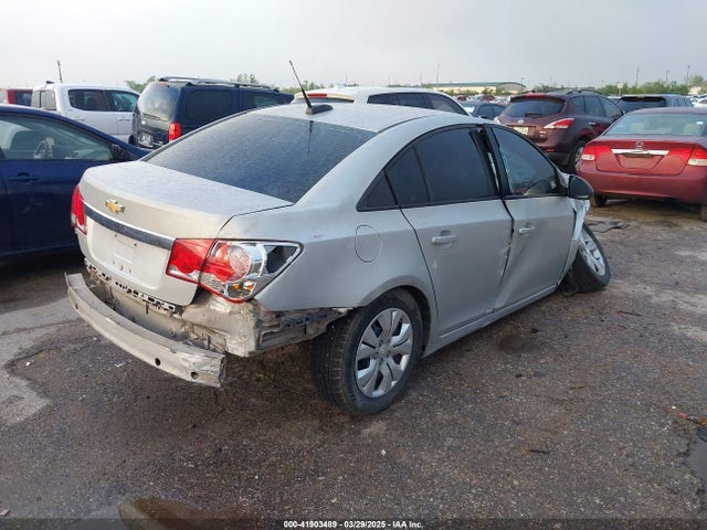 1G1PA5SH6F7201132 Chevrolet Cruze Ls Auto