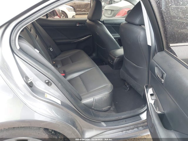 Lexus IS 200T 2016 JTHBA1D27G5006008 Image 8
