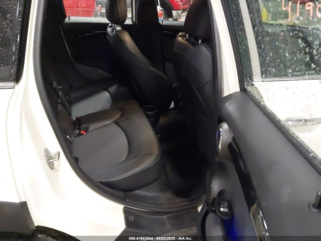 2019 MINI HARDTOP WMWXU3C5XK2H88000 Photo 7