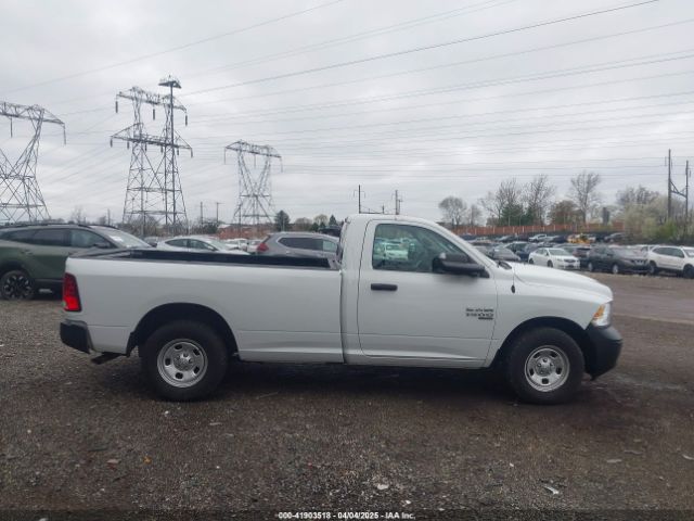 3C6JR6DG4NG330058 RAM 1500 Classic Tradesman  4x2 8' Box