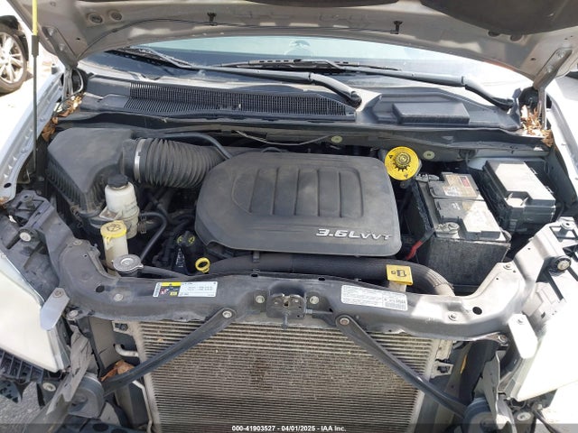 Продажа на аукционе авто 2013 Chrysler Town & Country Touring, vin: 2C4RC1BG2DR769593, номер лота: 41903527