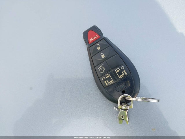 Продажа на аукционе авто 2013 Chrysler Town & Country Touring, vin: 2C4RC1BG2DR769593, номер лота: 41903527