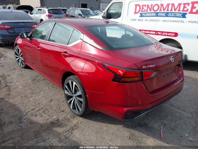 1N4BL4CW7KN318703 Nissan Altima 2.5 Sr